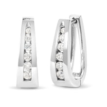 将图片加载到图库查看器，14k White Gold 1/4 Cttw Channel-Set Brilliant Round-Cut Diamond Hoop Earrings (I-J Color, I2-I3 Clarity)
