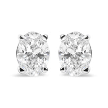 将图片加载到图库查看器，14K White Gold 2.0 Cttw Prong Set Lab Grown Oval Diamond Solitaire Stud Earring (F-G Color, VS1-VS2 Clarity)
