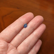 Load image into Gallery viewer, 20G 1/4 Blue CZ Gem Fountain Nose Bone
