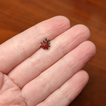 将图片加载到图库查看器，20G 1/4 Classic Ladybug Nose Bone
