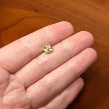 Load image into Gallery viewer, 16G 1/4 Gold Tone White Texture Daisy Flower Cartilage Tragus
