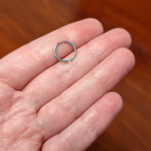 将图片加载到图库查看器，18G 3/8 Rainbow PVD Grade 23 Titanium Bendable Hoop Ring
