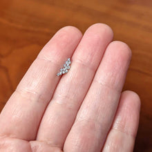 Load image into Gallery viewer, 16G 1/4 Clear CZ Gem Texture Arc Internal Thread Labret Tragus
