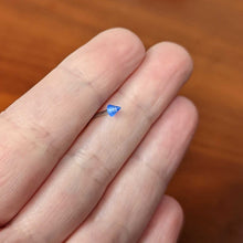 Load image into Gallery viewer, 16G 5/16 Simple 3mm Blue Cone Labret Monroe Tragus
