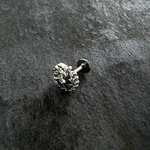 Load image into Gallery viewer, 16G 1/4 Blue Clear Gem Abstract Arch Labret
