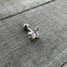 将图片加载到图库查看器，16G 1/4 Aurora CZ Gem Fleur de Lis Butterfly Cartilage Tragus Earring
