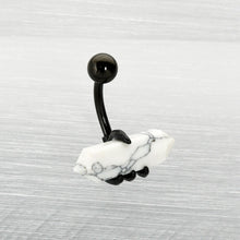 将图片加载到图库查看器，White Howlite Stone Black Claw Belly Ring
