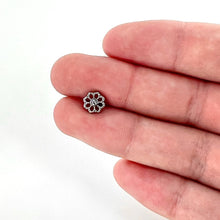Load image into Gallery viewer, 16G 5/16 Clear Gem Baroque Fabulous Flower Labret Monroe Tragus
