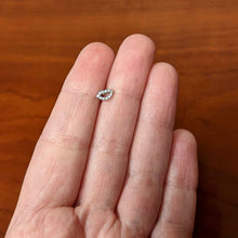 Load image into Gallery viewer, 16G 1/4 Clear CZ Gem Kissy Lips Threadless Labret Tragus
