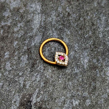 将图片加载到图库查看器，16G 3/8 Clear Pink Gem Gold Tone Open Eye Hinged Segment Ring
