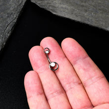 将图片加载到图库查看器，White Faux Opal Double Circle Double Mount Belly Ring
