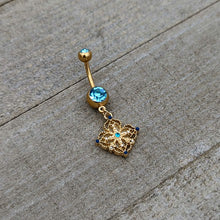 将图片加载到图库查看器，Blue Gem Gold Tone Texture Emblem Dangle Belly Ring
