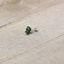 Load image into Gallery viewer, 16G 5/16 Frankenstein Head Green Glow in the Dark Labret Tragus
