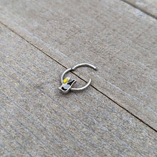 Load image into Gallery viewer, 16G 3/8 Champagne Bottle Flute Yellow Hinged Segment Ring
