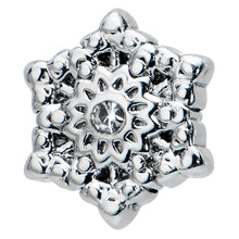 Load image into Gallery viewer, 16G 1/4 Clear Gem Filigree Epic Snowflake Cartilage Tragus Earring
