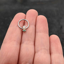 将图片加载到图库查看器，16G 3/8 Sweet Holiday Candle Christmas Hinged Segment Ring

