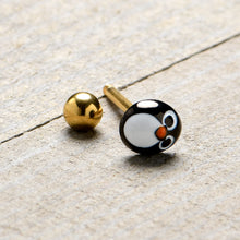 Load image into Gallery viewer, Gold Tone Round Holiday Penguin Face Barbell Tongue Ring
