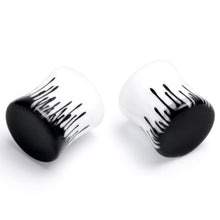 将图片加载到图库查看器，White Black Drip Acrylic Double Flare Plugs
