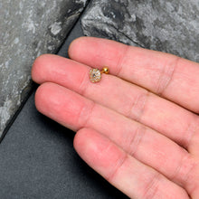将图片加载到图库查看器，16G 1/4 Vitrail Gem Gold Tone Blossom Bloom Cartilage Earring

