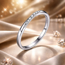 将图片加载到图库查看器，925 Sterling Silver Pavé Set CZ Platinum Plated Ring Size 6 for Women
