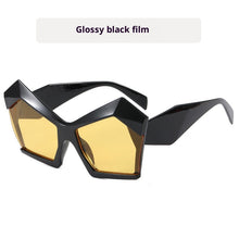 Load image into Gallery viewer, Oversized Square Cateye Polarized Sunglasses Big Trendy Style Fashionable Personality Big Frame Sunglasses New Fashionable &amp; Popular Street Style Sunglasses For Women
