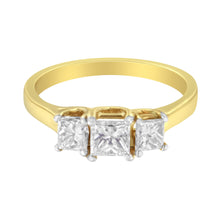 将图片加载到图库查看器，10K Yellow Gold Princess-Cut Diamond Three Stone Band Ring (1 Cttw, J-K Color, I1-I2 Clarity) - Size 6
