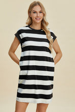 将图片加载到图库查看器，Full Size Striped Round Neck Cap Sleeve Mini Dress For Women – Striped Mini Dress, Full-Size Round Neck Dress, Comfortable Cap Sleeve Dress, Chic Striped Dress, Flattering Mini Dress, Casual Everyday Dress, Versatile Striped Dress
