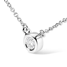 将图片加载到图库查看器，10K White Gold 1/10 Carat Round Brilliant-Cut Diamond Modern Bezel-Set Solitaire 16"-18" Pendant Necklace (H-I Color, SI2-I1 Clarity)
