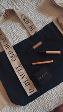 将图片加载到图库查看器，C &amp; D Canvas Tote

