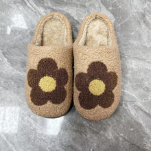Load image into Gallery viewer, Women Smiley Slippers Fluffy Home Warm Fur Slippers Smiley Face Household Couple Slippers Indoor Warm Home Non-Slip Couple Style Casual Shoes Indoor Outdoor Anti-Skid Plush Fleece Lined House Shoes
