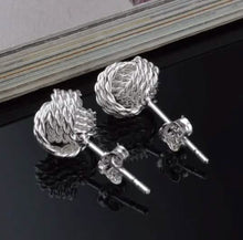 将图片加载到图库查看器，925 Silver Love Nut Stud Earrings
