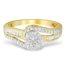 将图片加载到图库查看器，10K Yellow Gold Diamond Cluster Ring (1/2 Cttw, I-J Color, I2-I3 Clarity) - Size 6
