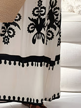 Load image into Gallery viewer, Unique Printed Spaghetti Strap Sleeveless Maxi Dress Elegant Summer Maxi Dress for Women
