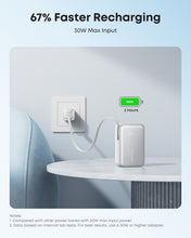 将图片加载到图库查看器，Anker Nano Power Bank (10K, 45W, Built-In Retractable USB-C Cable)

