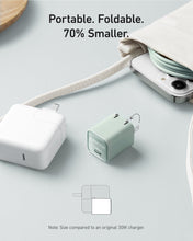 将图片加载到图库查看器，Anker Nano Charger (30W)
