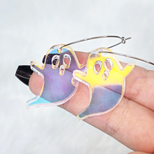 将图片加载到图库查看器，Acrylicious Haunting Ghost Hoop Earrings
