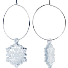 将图片加载到图库查看器，Ice Clear Winter Snowflake Hoop Earrings
