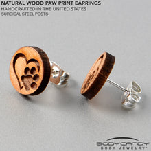 将图片加载到图库查看器，Natural Maple Wood Heart Paw Print Stud Earrings

