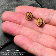 将图片加载到图库查看器，Natural Maple Wood Heart Paw Print Stud Earrings
