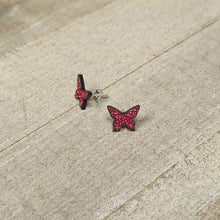 将图片加载到图库查看器，Pink Glitter Butterfly Stud Earring Set
