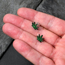 将图片加载到图库查看器，Green Glitter Marijuana Pot Leaf Stud Earrings
