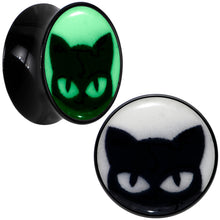 将图片加载到图库查看器，Black Acrylic Glow in the Dark Peeking Cat Double Flare Plug Set by Onyx O
