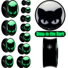 将图片加载到图库查看器，Black Acrylic Glow in the Dark Peeking Cat Double Flare Plug Set by Onyx O
