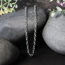 Load image into Gallery viewer, 3.2mm 14k White Gold Oval Rolo Chain
