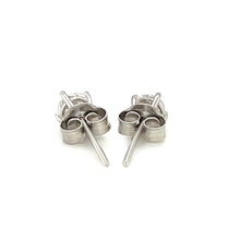 将图片加载到图库查看器，Sterling Silver 4mm Faceted White Cubic Zirconia Stud Earrings
