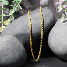 Load image into Gallery viewer, 2.4mm 14k Yellow Gold Round Box Chain

