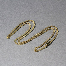 Load image into Gallery viewer, 10k Yellow Gold Singapore Chain (1.80 mm)

