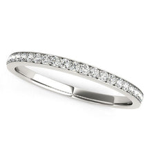 Load image into Gallery viewer, 14k White Gold Prong Setting Round Diamond Wedding Band (1/5 cttw)
