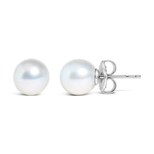Load image into Gallery viewer, 14k White Gold 5-5.5MM  Cultured Freshwater Pearl Solitaire Stud Earrings
