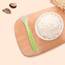 Load image into Gallery viewer, Baby Soft Silicone Spoon  Color Temperature Sensing Spoon Children Food For Baby Boys Or Girls Feeding Tools
